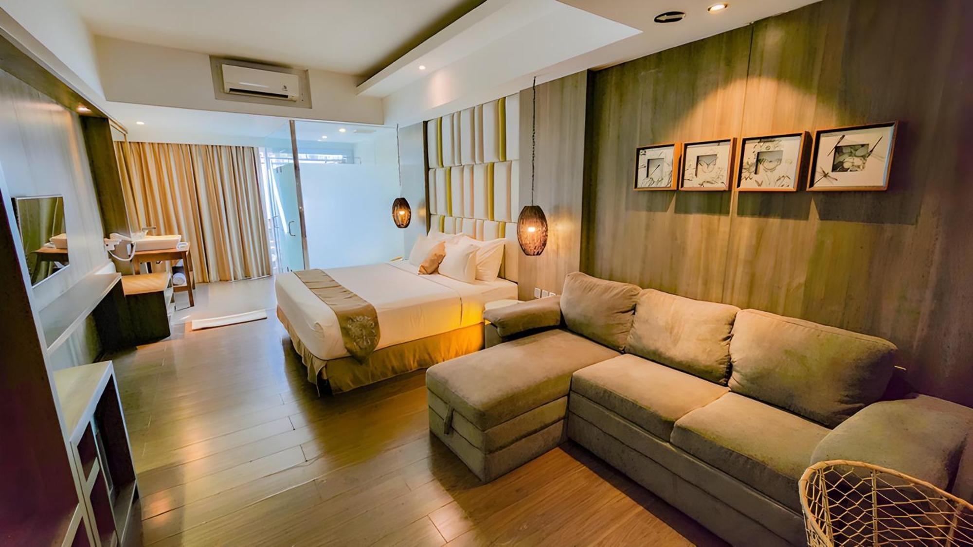 The Crystal Luxury Bay Resort Nusa Dua Nusa Dua  Exterior photo
