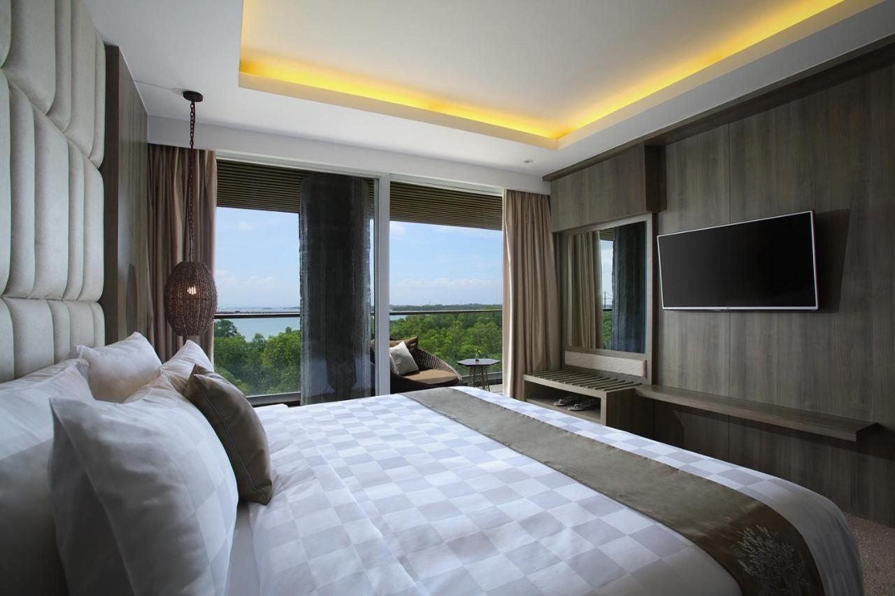 The Crystal Luxury Bay Resort Nusa Dua Nusa Dua  Exterior photo