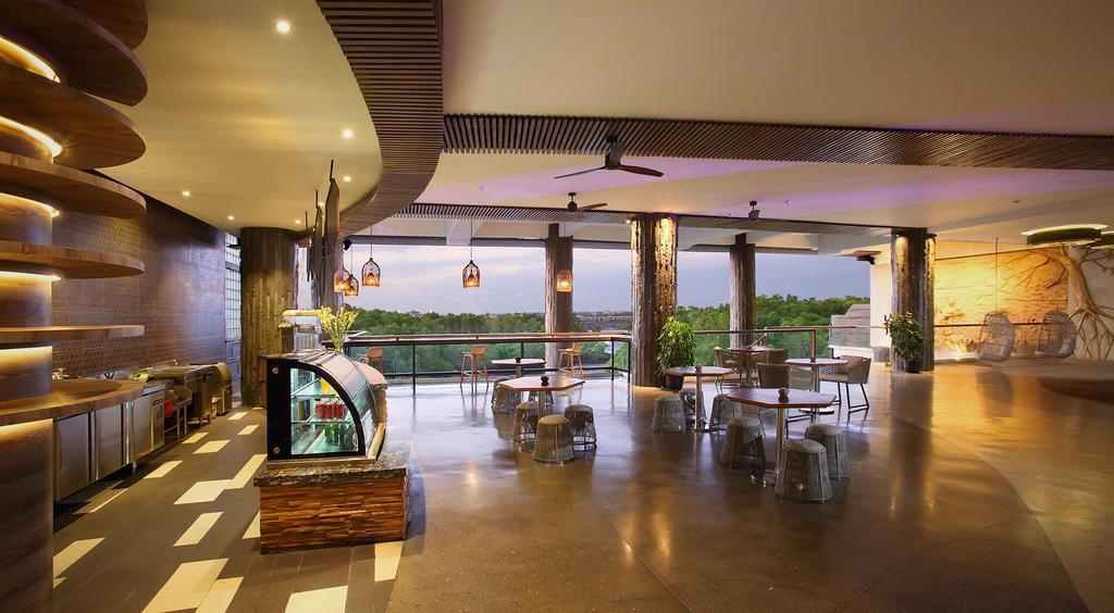 The Crystal Luxury Bay Resort Nusa Dua Nusa Dua  Exterior photo
