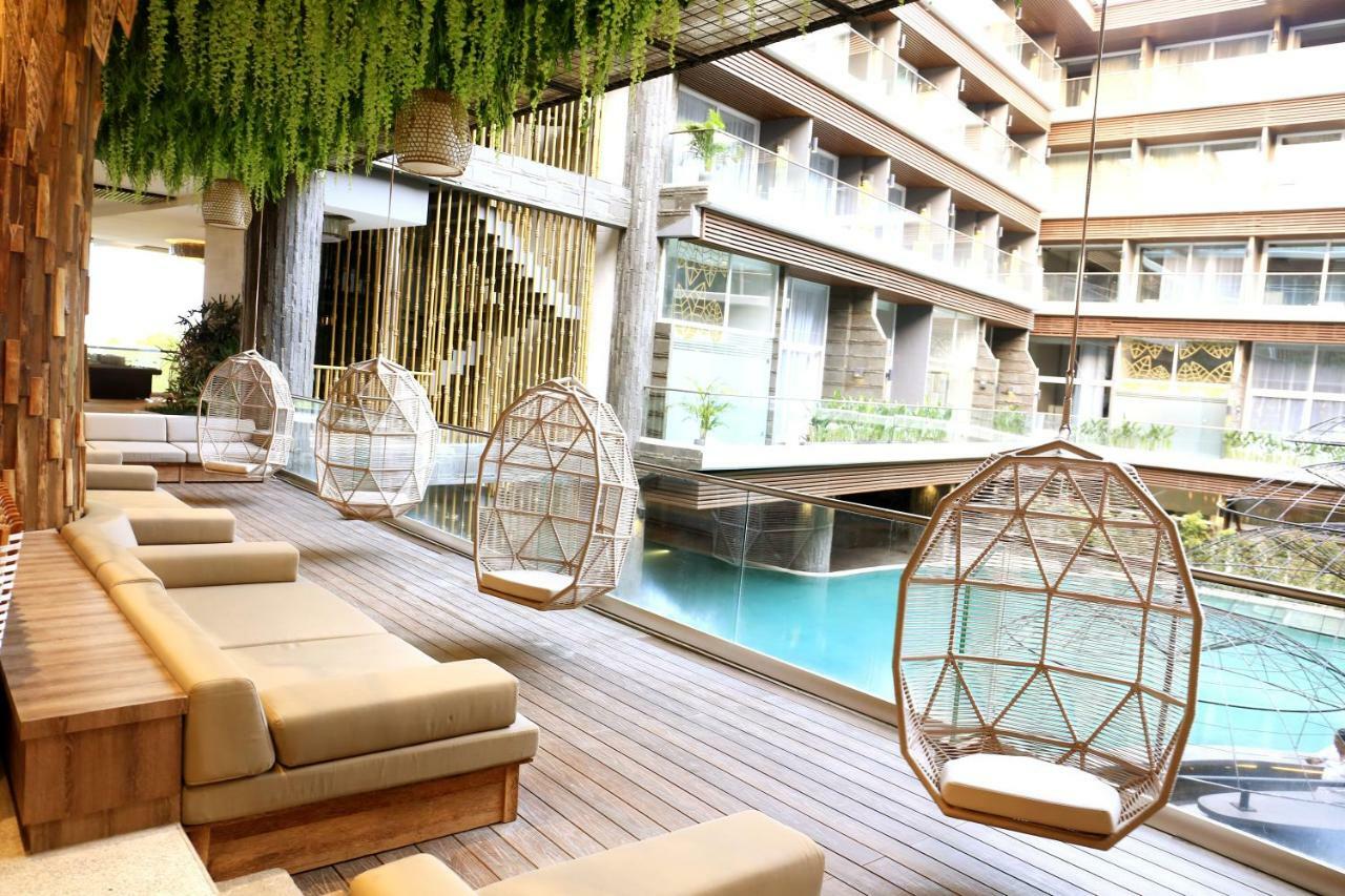 The Crystal Luxury Bay Resort Nusa Dua Nusa Dua  Exterior photo